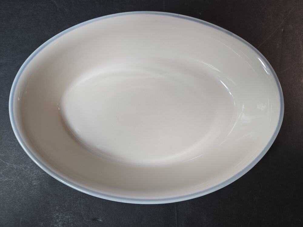 2 Pfaltzgraff Aura Pink Oval Baker- 10” Discontinued